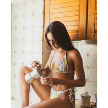 Lade das Bild in den Galerie-Viewer, Rio Triangle Bikini Top &amp; Brazilian Bikini Bottom Print Lemon

